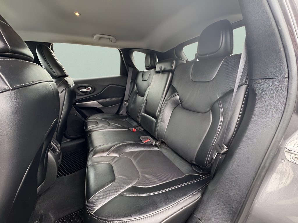 Used 2022 Jeep Cherokee Latitude Lux AWD/4WD image 26