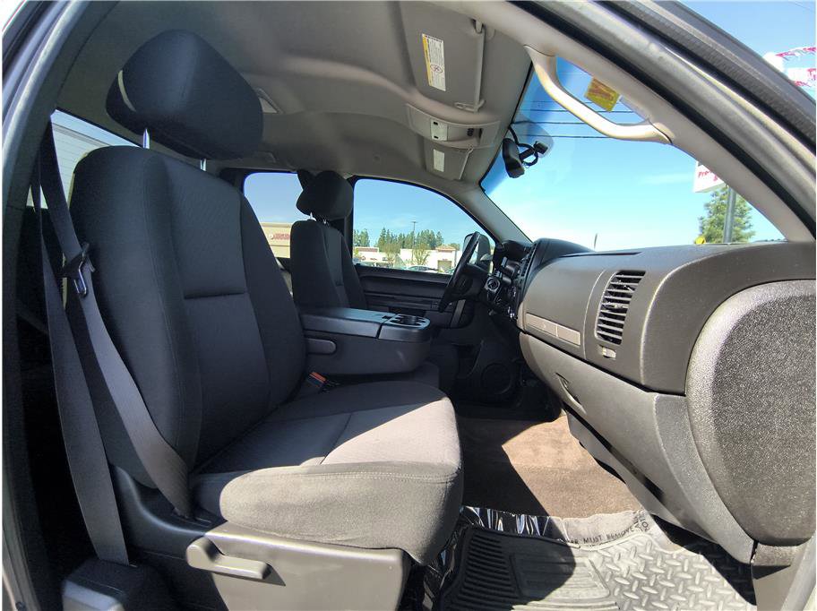 Used 2013 GMC Sierra 2500 SLE w/ SLE Preferred Package image 15