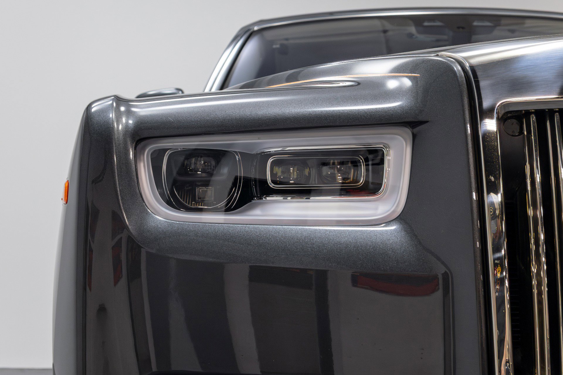 Used 2019 Rolls-Royce Phantom Sedan image 66