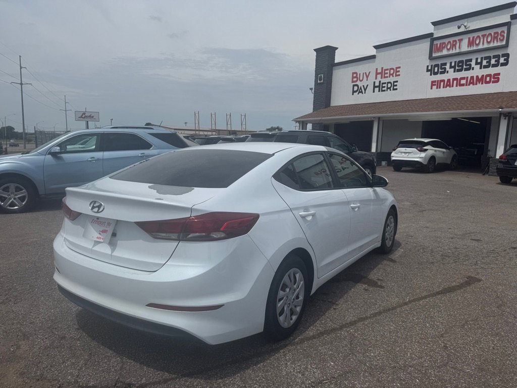 Used 2018 Hyundai Elantra SE image 26