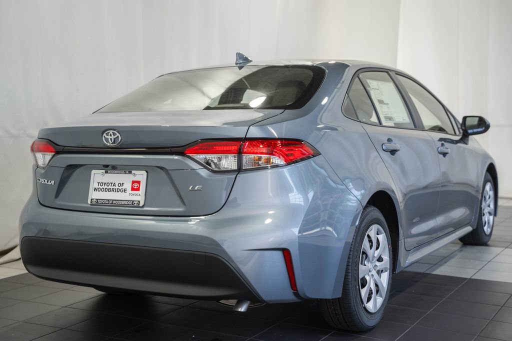 New 2026 Toyota Corolla LE FWD image 4