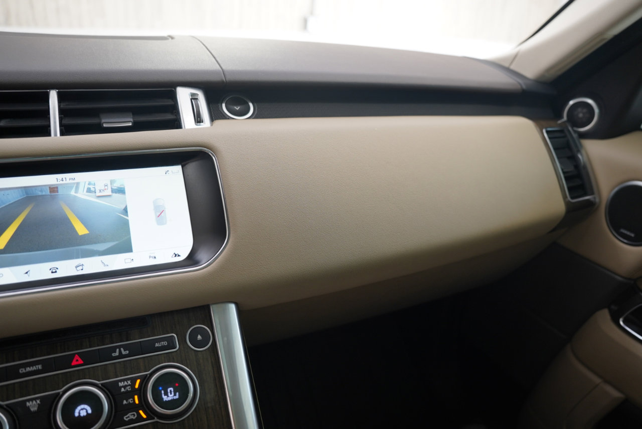 Used 2017 Land Rover Range Rover Sport Supercharged image 38