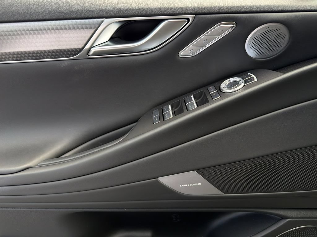 New 2026 Genesis G80 2.5T Sport Prestige AWD/4WD image 11