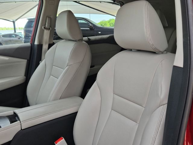 Used 2023 Nissan Rogue SL w/ SL Premium Package image 10