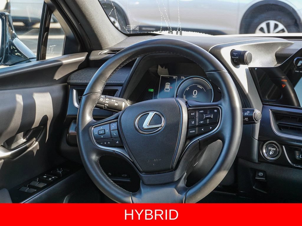 Used 2024 Lexus UX 250h FWD image 16
