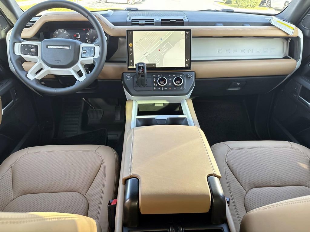 New 2026 Land Rover Defender 130 X-Dynamic SE image 12