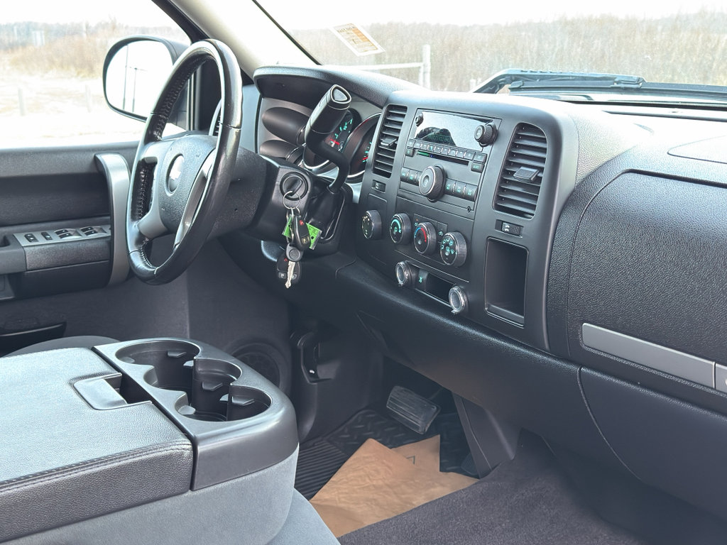 Used 2009 Chevrolet Silverado 1500 LT w/ Power Pack Plus image 24