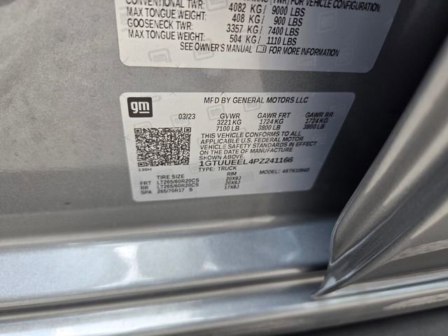 Used 2023 GMC Sierra 1500 AT4 w/ Technology Package AWD/4WD image 21