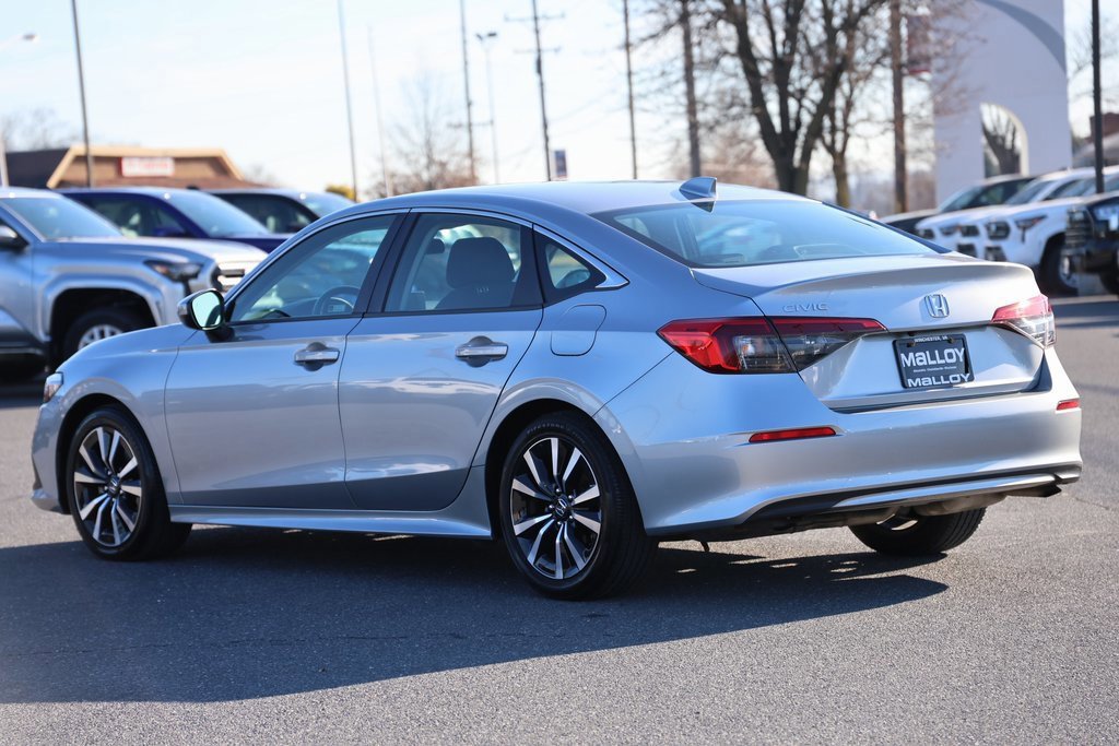 Used 2023 Honda Civic EX image 2