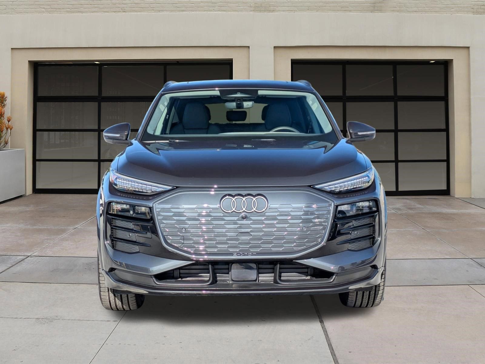 Used 2025 Audi Q6 e-tron Premium Plus w/ Premium Plus AWD/4WD image 6
