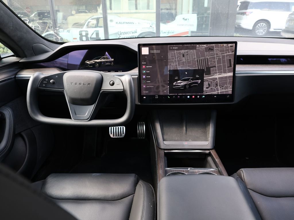 Used 2022 Tesla Model S AWD/4WD image 22