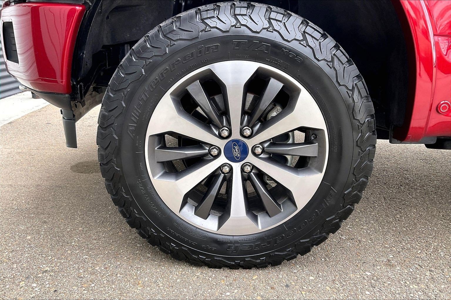 Used 2019 Ford F150 Limited w/ Trailer Tow Package image 23