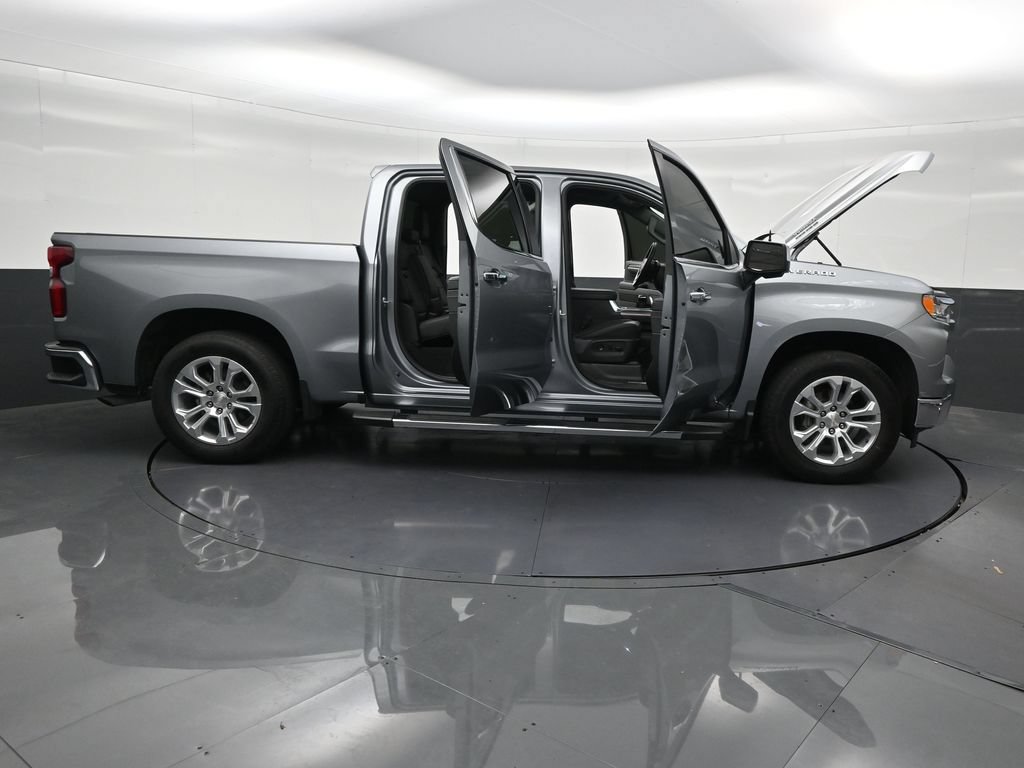 Used 2024 Chevrolet Silverado 1500 LTZ RWD image 33
