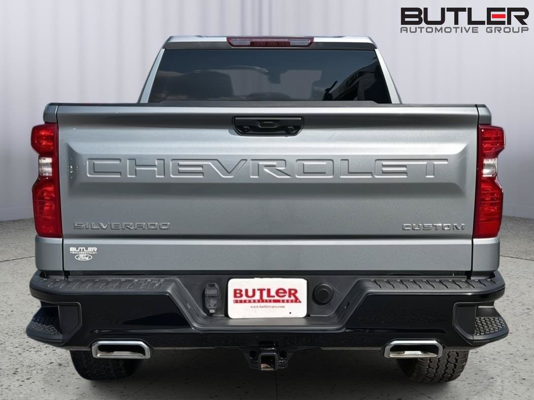 Used 2024 Chevrolet Silverado 1500 Custom Trail Boss AWD/4WD image 5