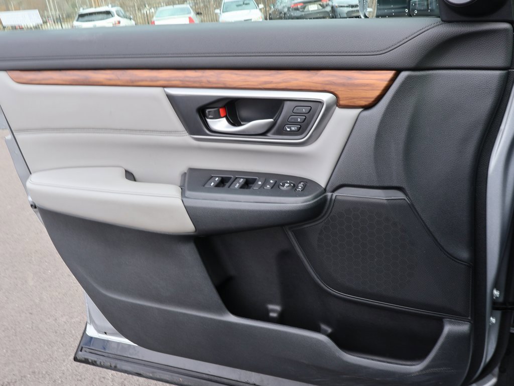 Certified 2022 Honda CR-V Touring image 32