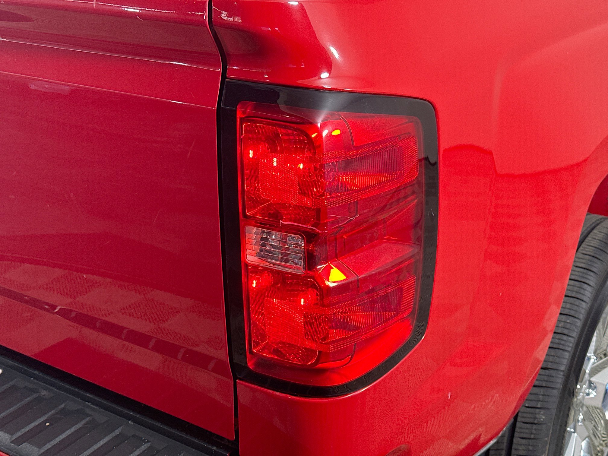 Used 2018 Chevrolet Silverado 1500 Custom w/ Custom Value Package image 32