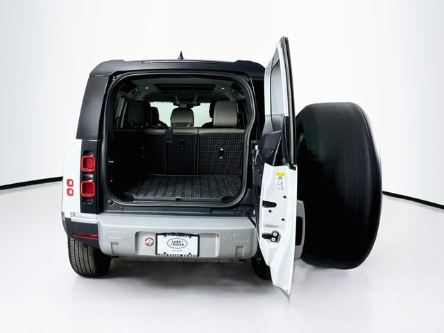 Used 2024 Land Rover Defender 110 S AWD/4WD image 6