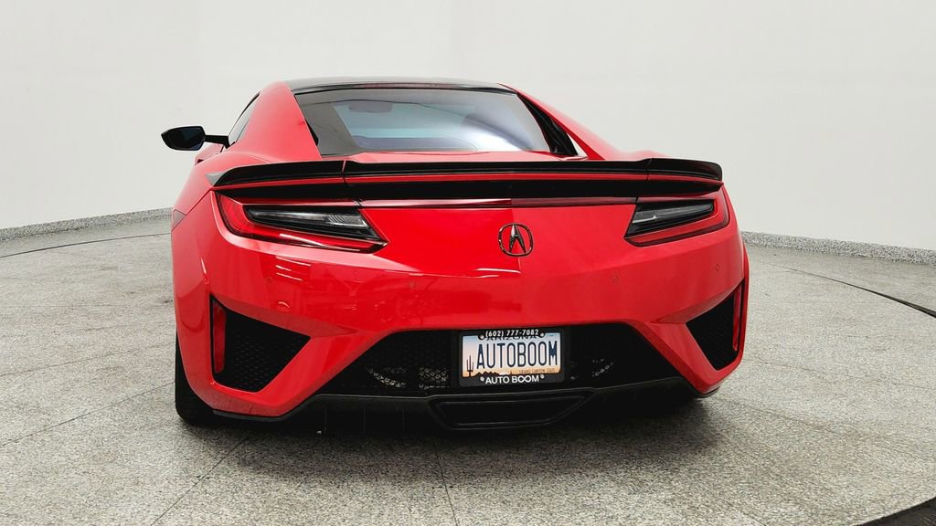 Used 2017 Acura NSX AWD/4WD image 4