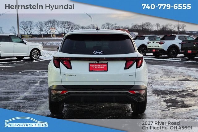 Used 2023 Hyundai Tucson SE image 29