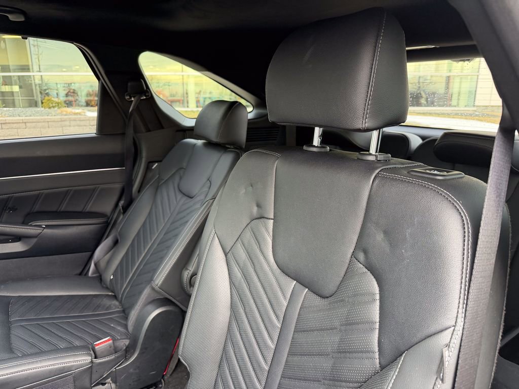 Used 2024 Kia Sorento SX Prestige image 14