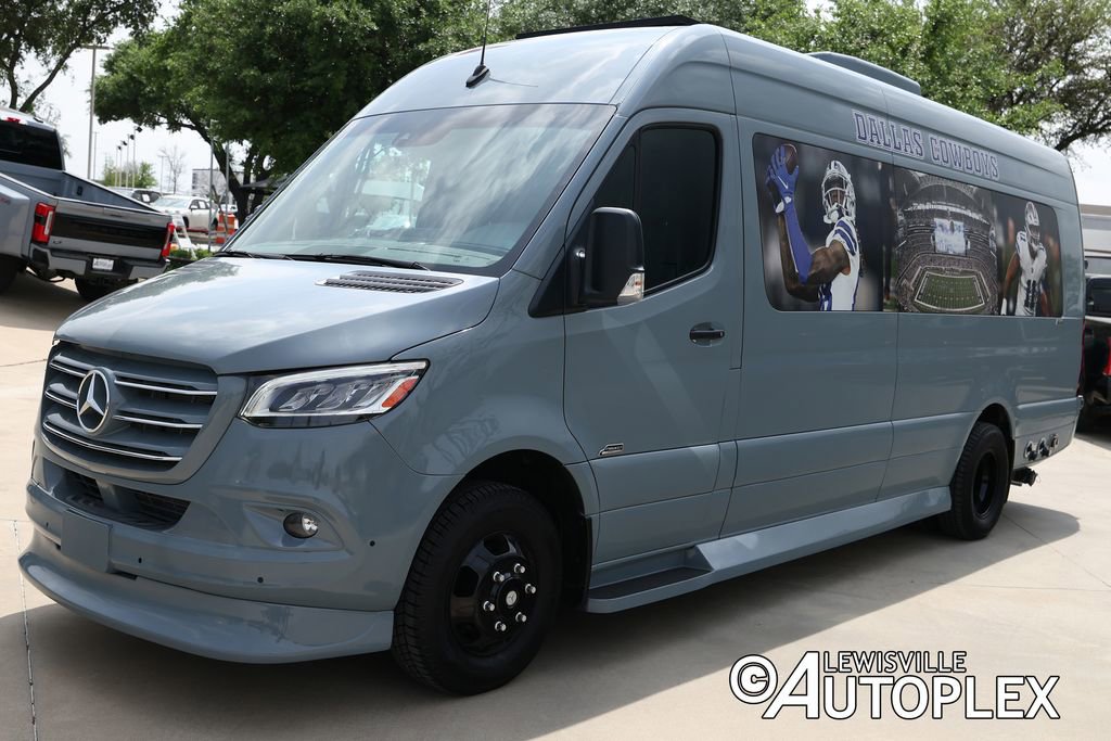 Used 2020 Mercedes-Benz Sprinter 3500 image 1