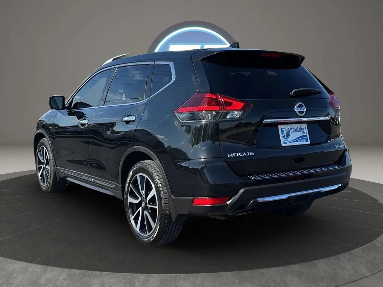 Used 2018 Nissan Rogue SL w/ Premium Package AWD/4WD image 26