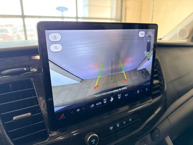 New 2023 Ford Transit 250 Medium Roof AWD w/ Exterior Upgrade Package image 37
