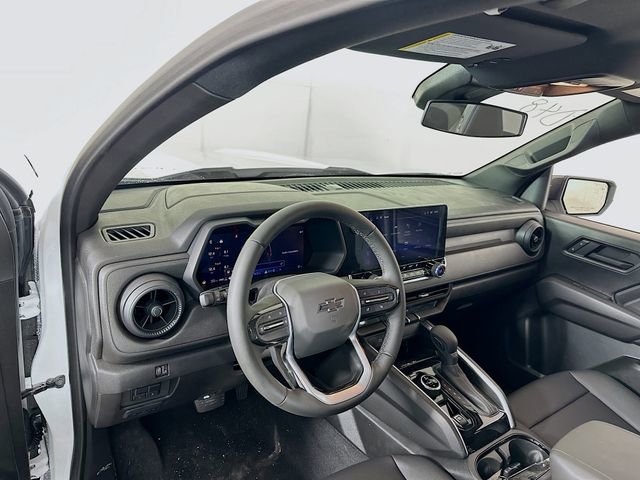 New 2025 Chevrolet Colorado Trail Boss w/ Off-Road Front Bumper Package AWD/4WD image 11