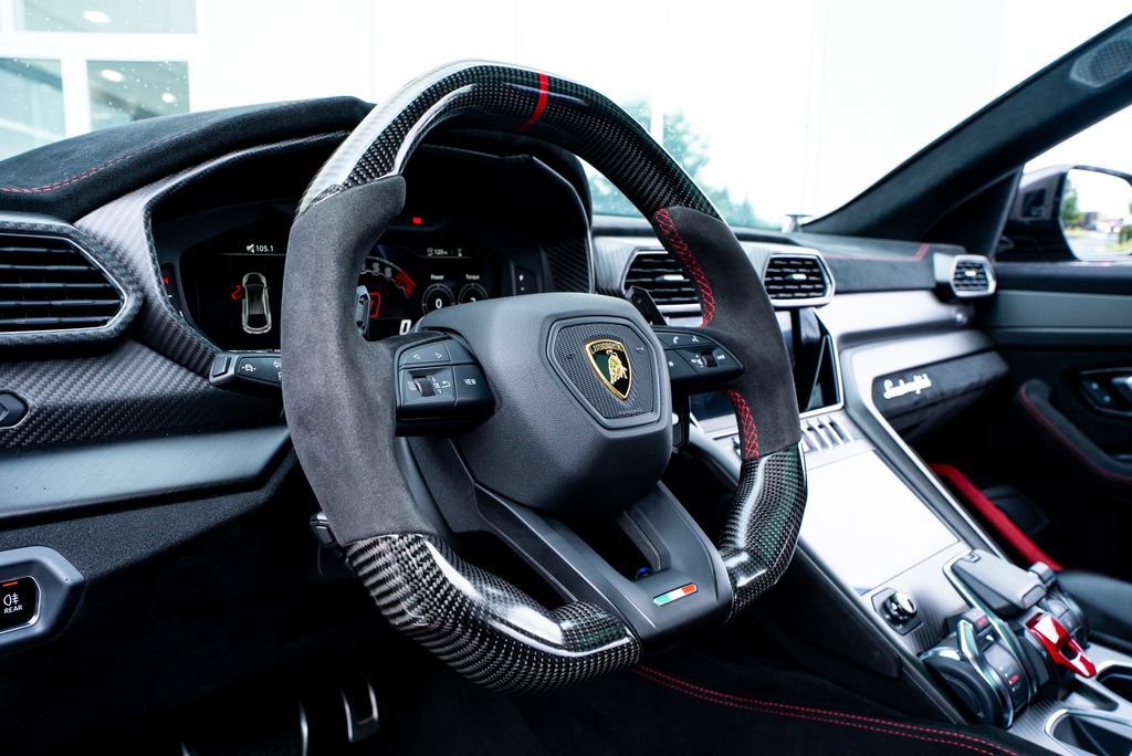 Used 2024 Lamborghini Urus Performante AWD/4WD image 38