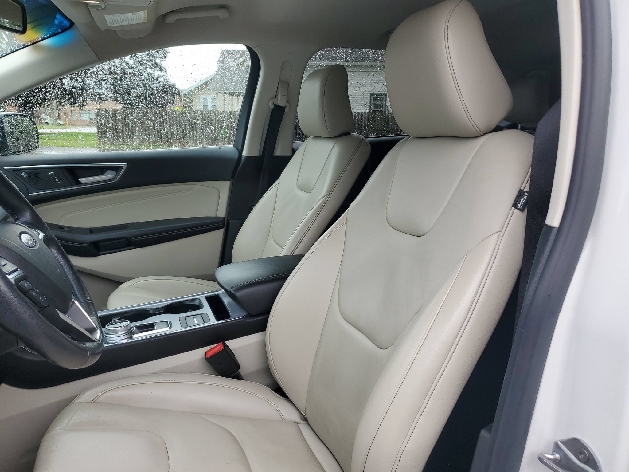 Used 2021 Ford Edge Titanium AWD/4WD image 16