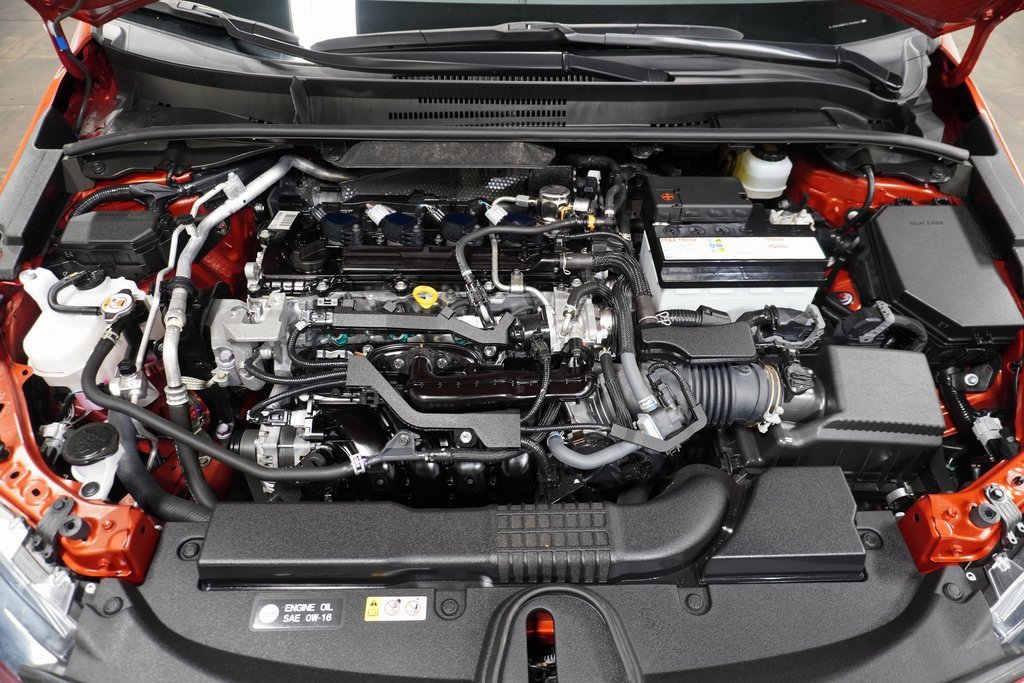 Certified 2020 Toyota Corolla Hatchback image 9