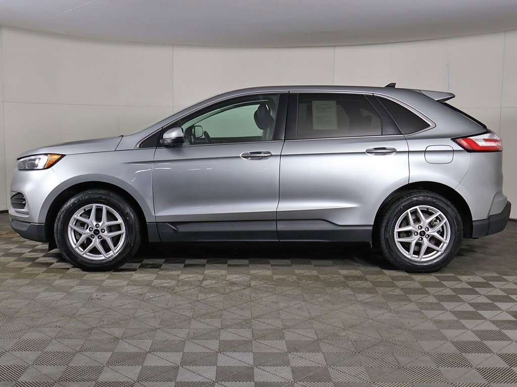Used 2024 Ford Edge SEL image 15