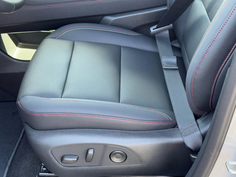 New 2026 Chevrolet Traverse Z71 w/ Driver Confidence Package image 16