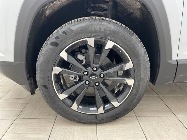 New 2026 Chevrolet Equinox RS w/ Convenience Package III AWD/4WD image 8