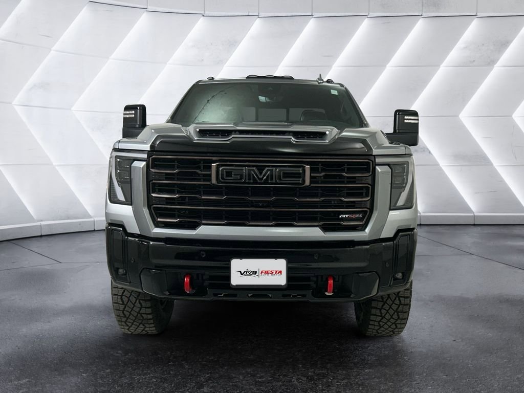 Used 2025 GMC Sierra 2500 AT4X AWD/4WD image 2