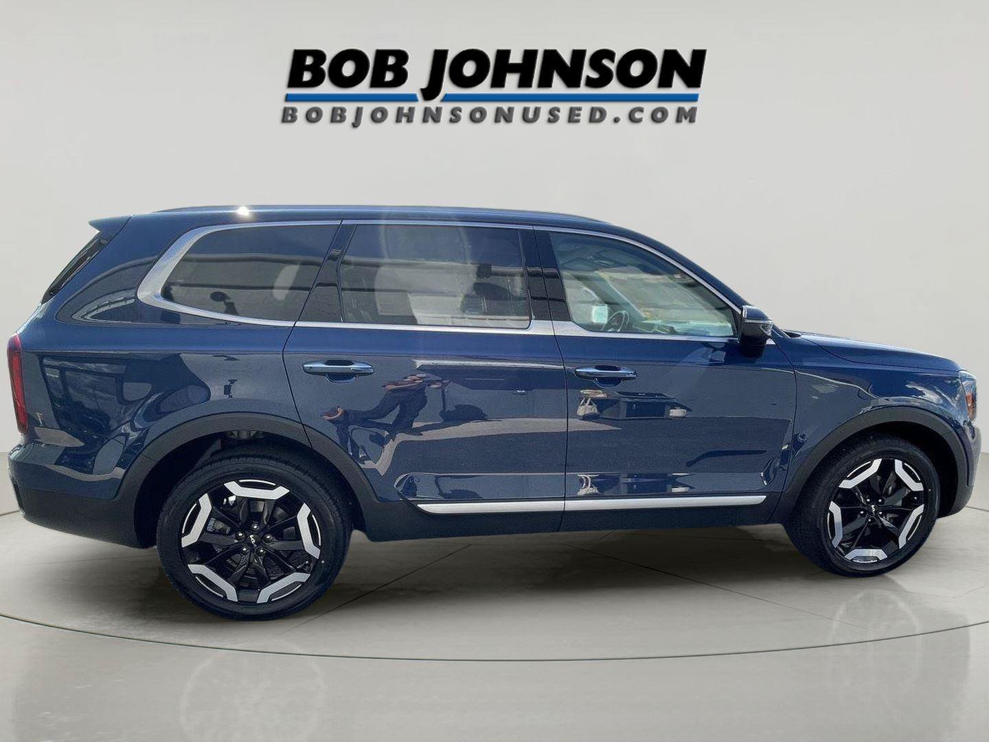 Used 2024 Kia Telluride S w/ S Sunroof Package AWD/4WD image 2