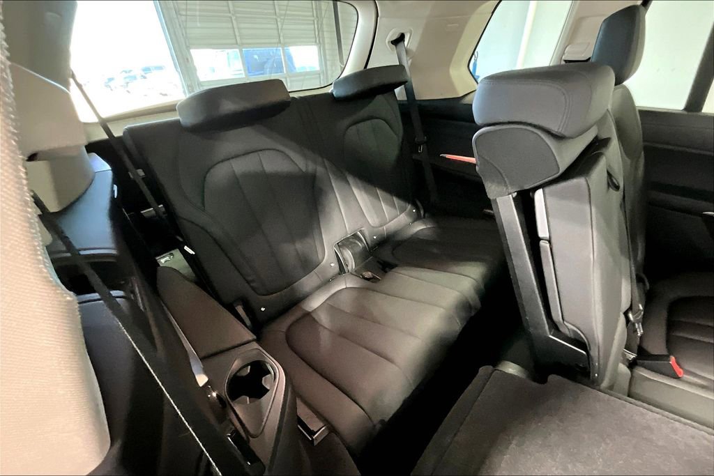 Used 2022 BMW X7 xDrive40i image 36