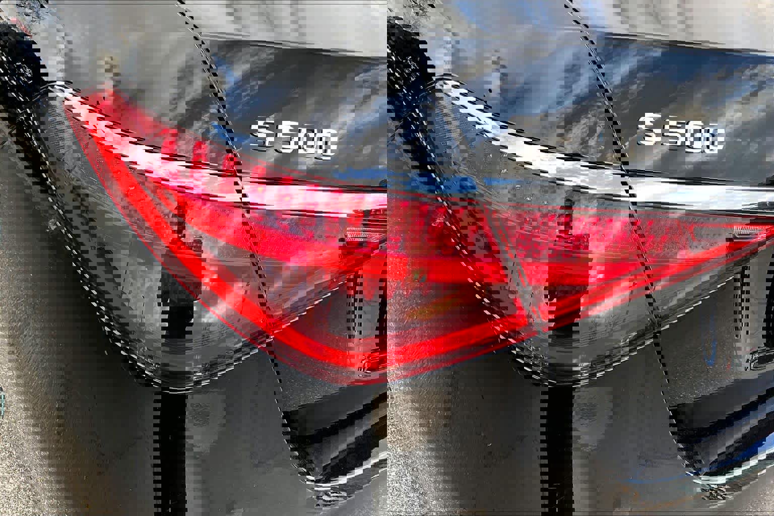 Certified 2022 Mercedes-Benz S 500 4MATIC w/ AMG Line Package image 29