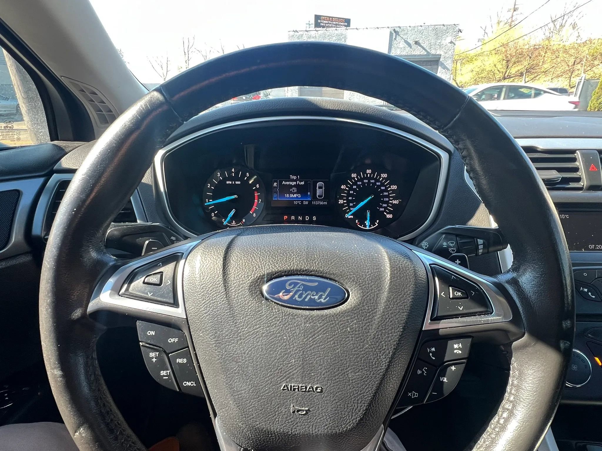 Used 2015 Ford Fusion SE w/ Equipment Group 201A image 18