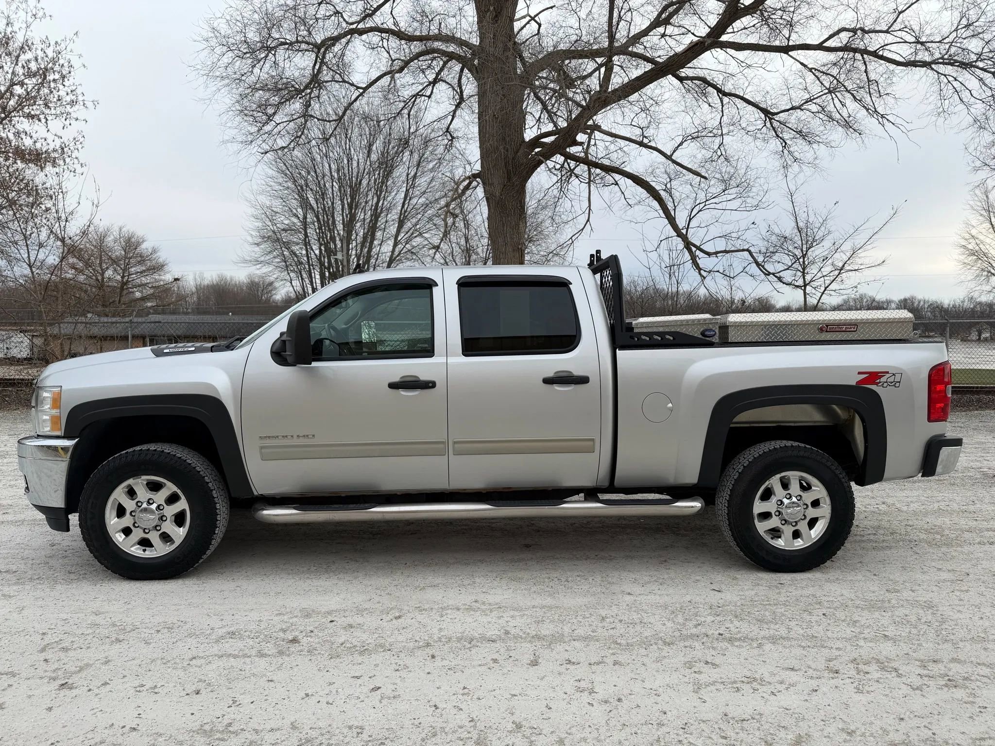 Used 2014 Chevrolet Silverado 2500 LT w/ Interior Plus Package image 8