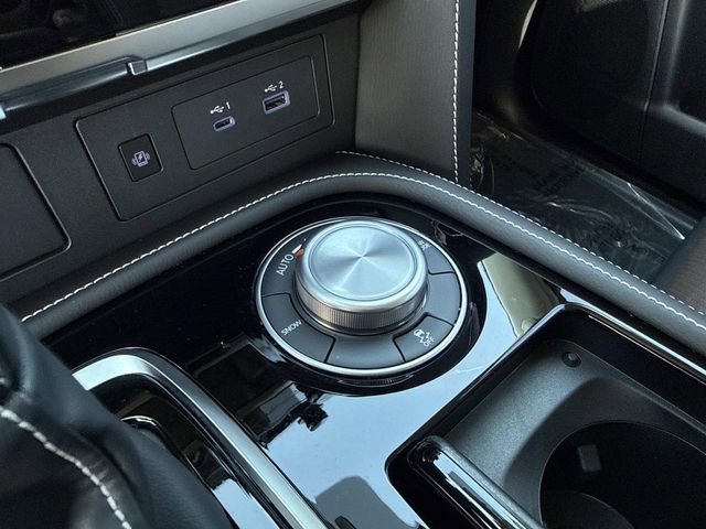 Used 2024 INFINITI QX80 Premium Select w/ Cargo Package image 27