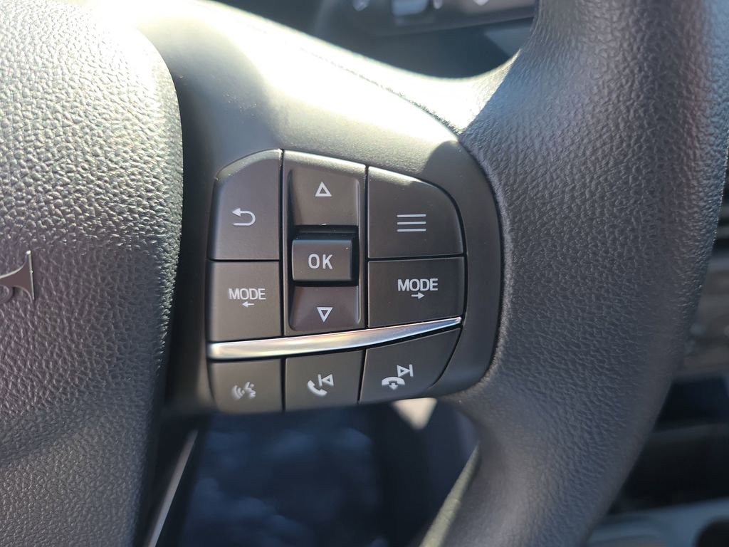 New 2025 Ford Maverick XL image 28