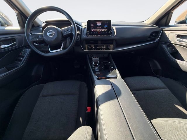 Used 2024 Nissan Rogue SV image 18