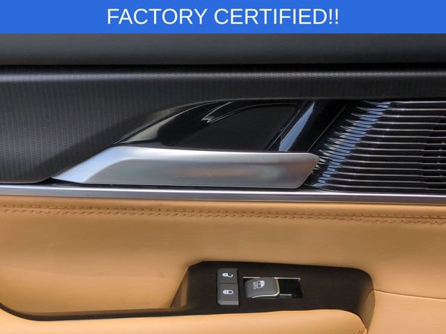 Certified 2025 Jeep Grand Wagoneer Series III w/ Rear Seat Video Group 1 AWD/4WD image 30