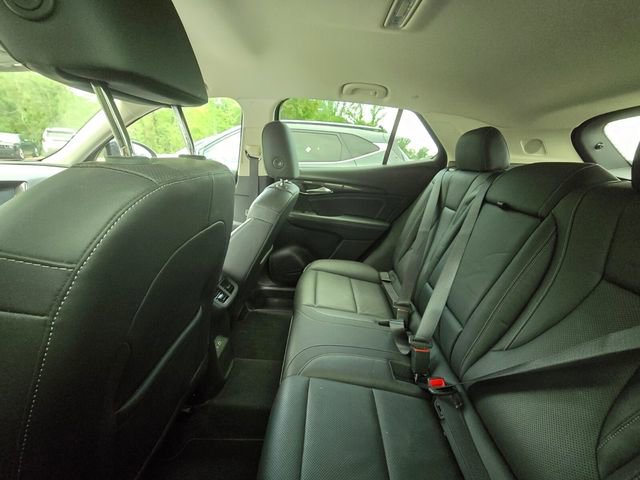 Used 2021 Buick Envision Essence w/ Technology Package I image 11