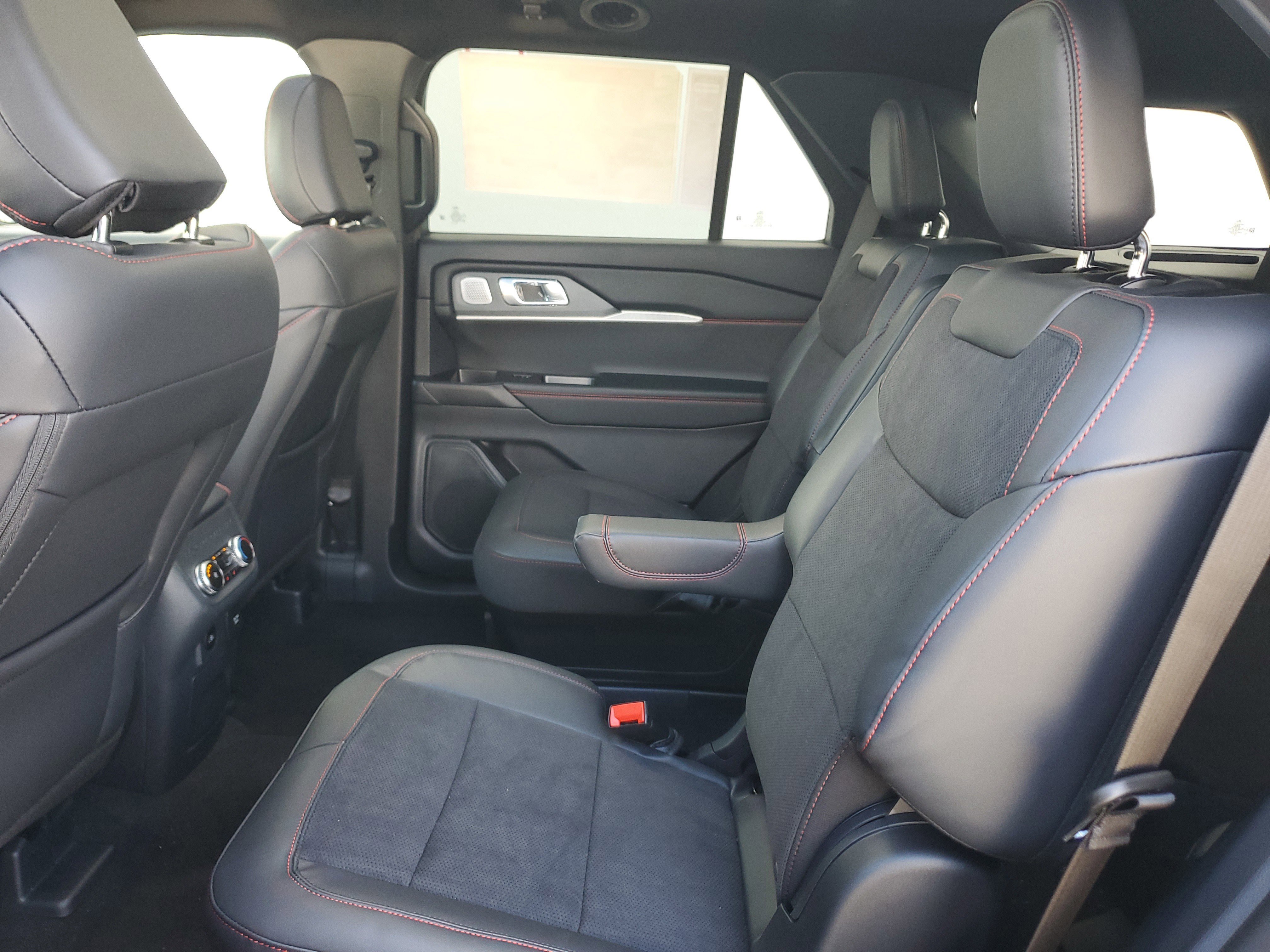 New 2026 Ford Explorer ST w/ Sun And Sound Package image 11