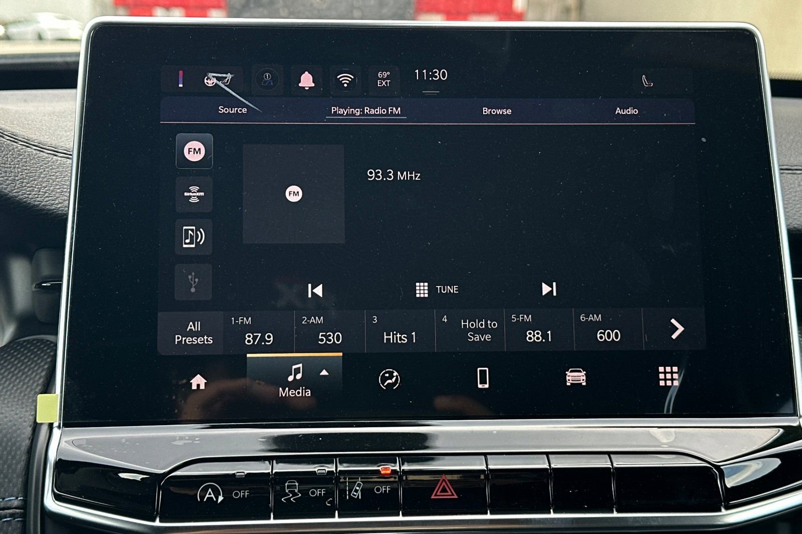 New 2026 Jeep Compass Latitude AWD/4WD image 15