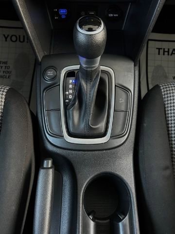 Used 2021 Hyundai Kona SE image 15