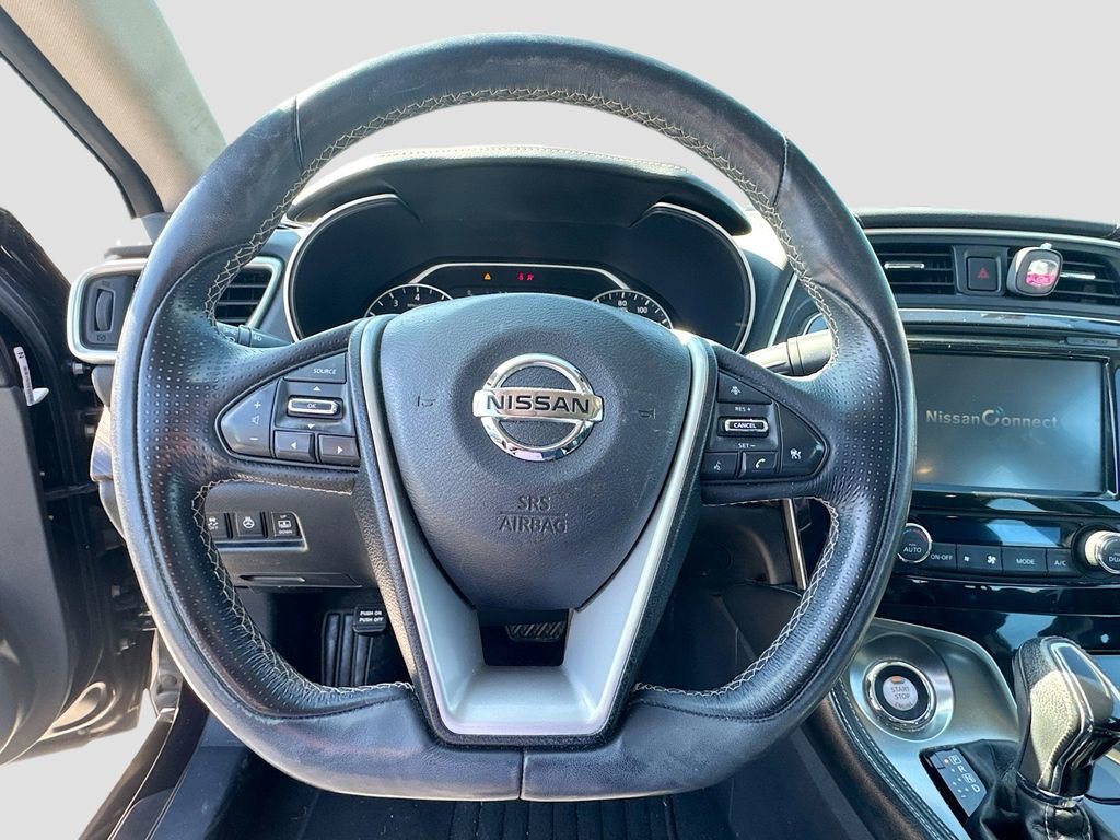 Used 2017 Nissan Maxima Platinum image 11