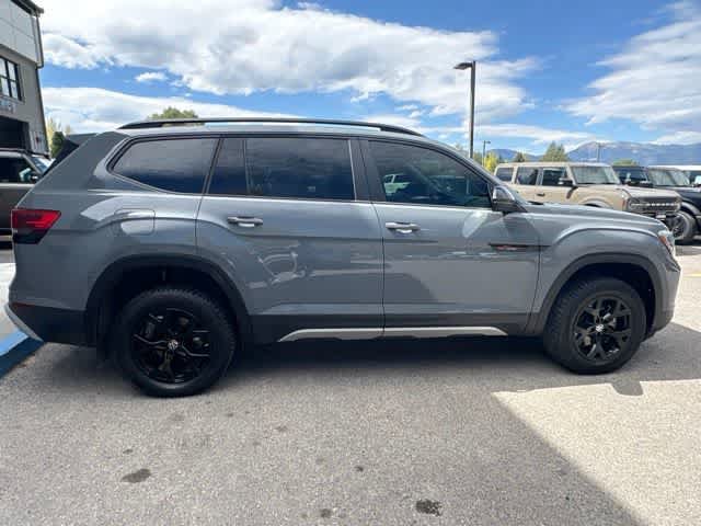 Used 2024 Volkswagen Atlas Peak Edition SE AWD/4WD image 8